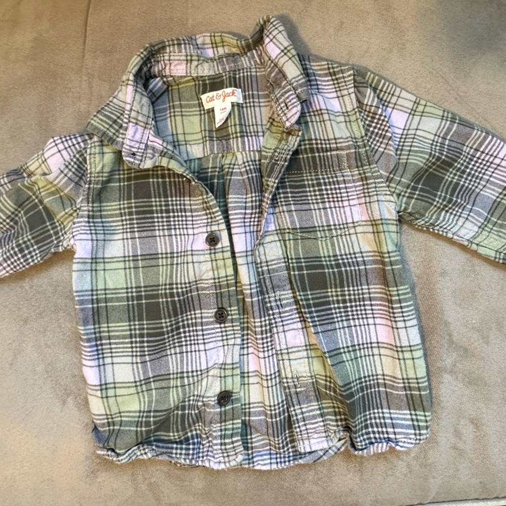 Cat & Jack Plaid Kids Button Up Shirt - Green and White